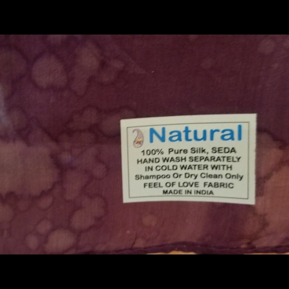 😃3 for 20😃 NWOT Decorative Silk Scarf - Picture 4 of 4